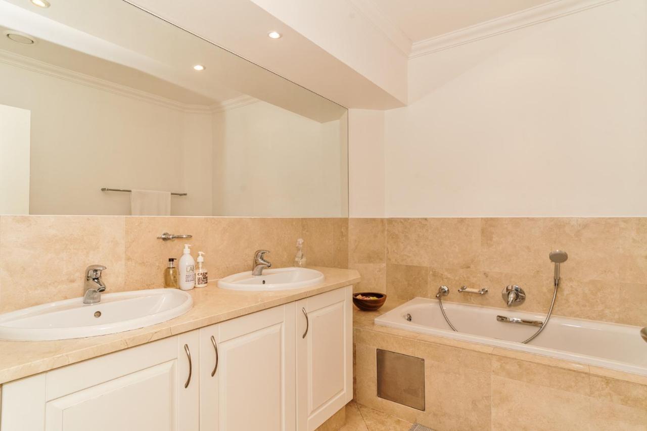 204 Oyster Rock - By Stay In Umhlanga Дърбан Екстериор снимка